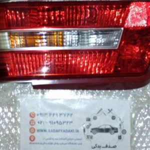 چراغ خطر عقب بدون وایر راست پژو 405 SLX مدرن