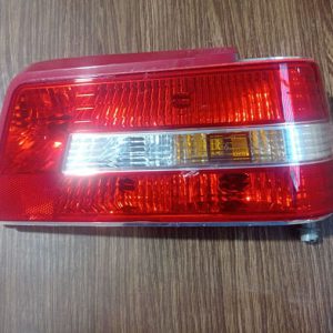 چراغ خطر عقب راست با وایرست پژو 405 SLX مدرن